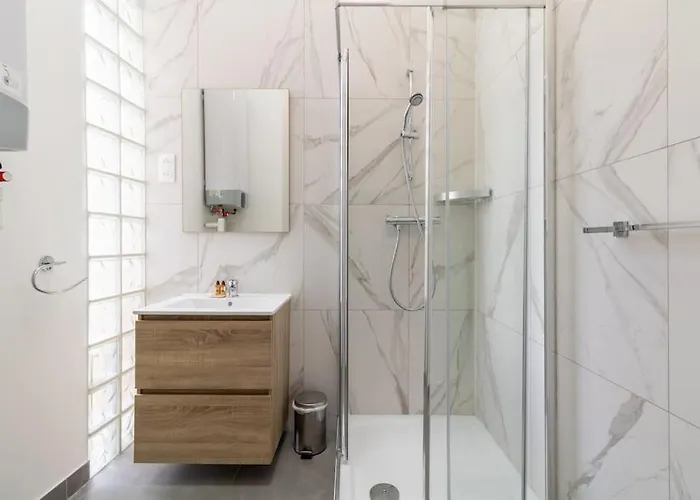 B3#two Bedrooms#champs Elysees#arc De Triomphe#ac