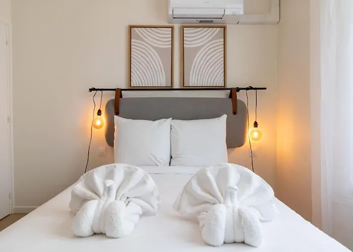 B3#two Bedrooms#champs Elysees#arc De Triomphe#ac 巴黎