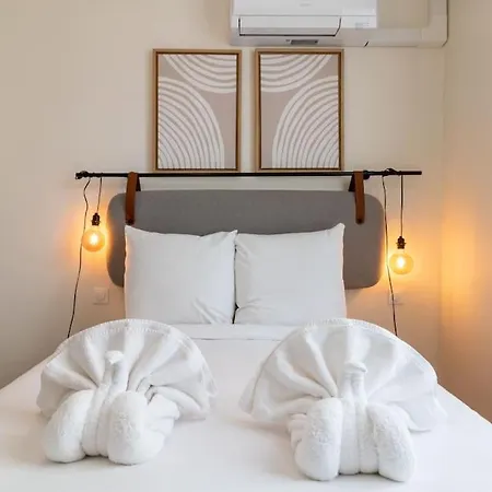 B3#two Bedrooms#champs Elysees#arc De Triomphe#ac باريس